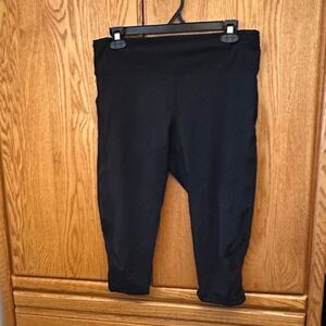 Lululemon capris